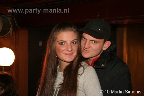 100302_020_vekiezingsnach_denhaag_martin_partymania