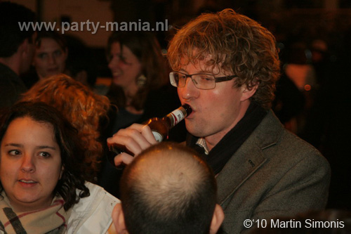 100302_073_vekiezingsnach_denhaag_martin_partymania