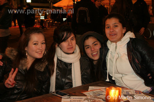 100302_080_vekiezingsnach_denhaag_martin_partymania