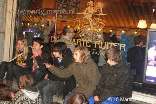 100302_092_vekiezingsnach_denhaag_martin_partymania