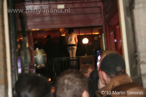 100302_096_vekiezingsnach_denhaag_martin_partymania