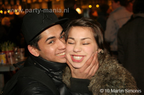 100302_108_vekiezingsnach_denhaag_martin_partymania