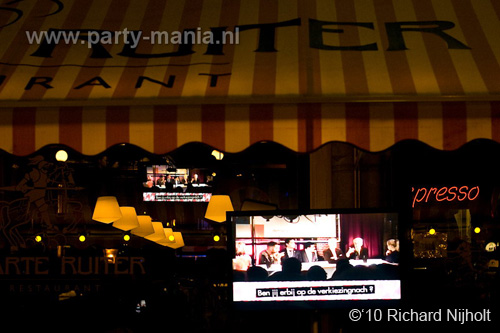 100302_011_vekiezingsnach_denhaag_richardn_partymania