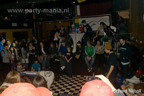 100302_013_vekiezingsnach_denhaag_richardn_partymania