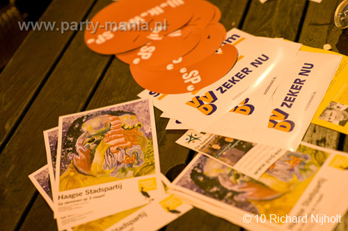 100302_041_vekiezingsnach_denhaag_richardn_partymania