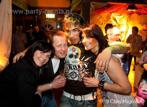 100306_045_kippevel_partymania