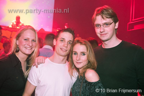 100306_026_sick_paard_brian_partymania