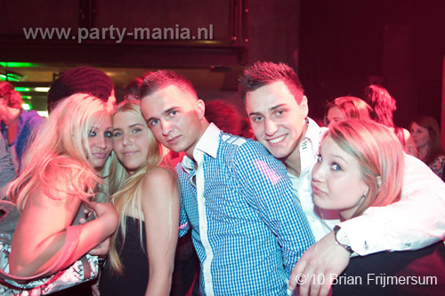 100306_058_sick_paard_brian_partymania