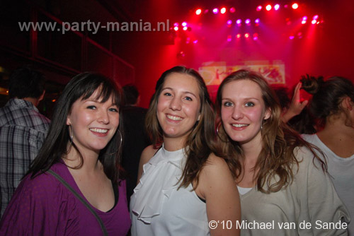 100306_050_sick_paard_michael_partymania