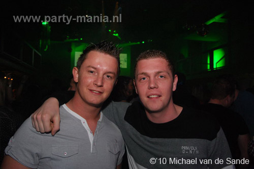 100306_064_sick_paard_michael_partymania