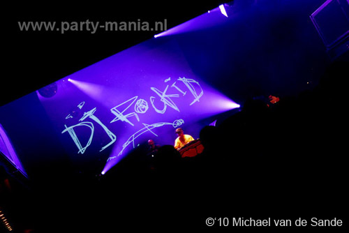 100306_070_sick_paard_michael_partymania