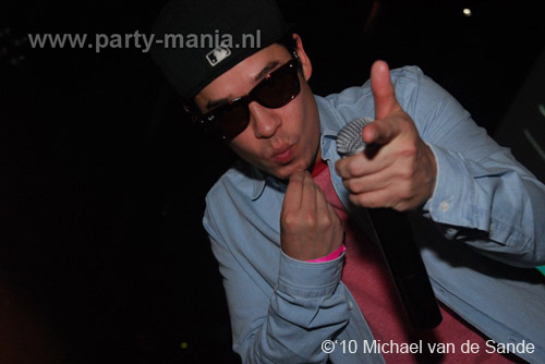 100306_082_sick_paard_michael_partymania