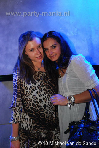 100306_100_sick_paard_michael_partymania