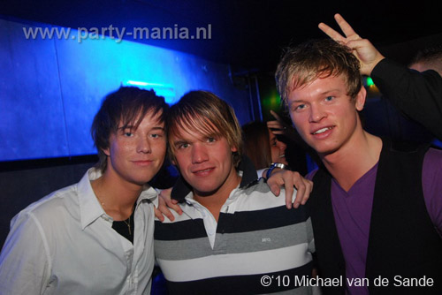 100306_103_sick_paard_michael_partymania