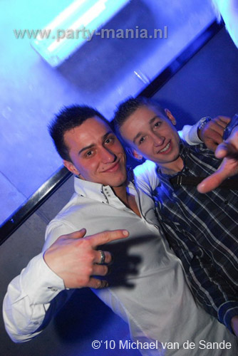 100306_106_sick_paard_michael_partymania