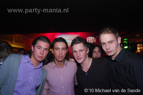 100306_111_sick_paard_michael_partymania