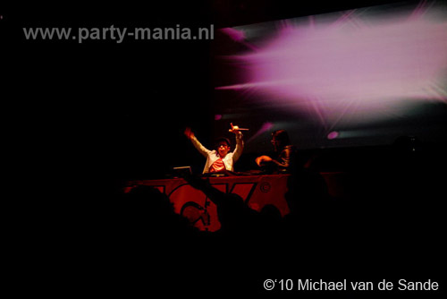 100306_128_sick_paard_michael_partymania