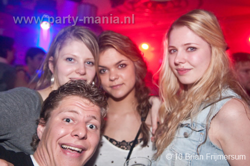 100313_044_seven_partymania