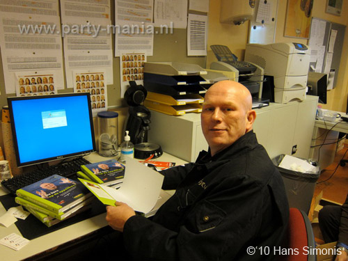 100318_241_ikbendebestetv_hans_partymania