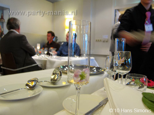 100318_289_ikbendebestetv_hans_partymania