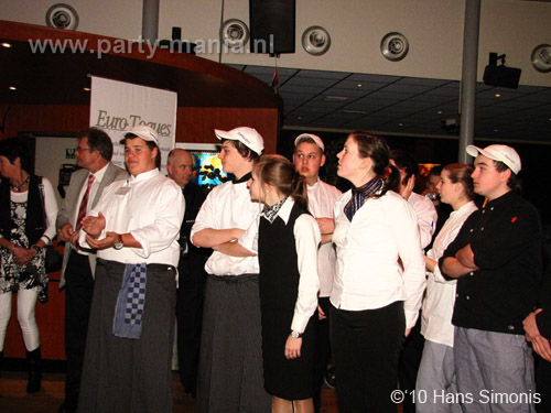 100318_317_ikbendebestetv_hans_partymania