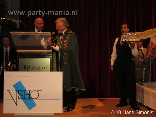 100318_345_ikbendebestetv_hans_partymania