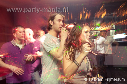 100319_045_seven_partymania