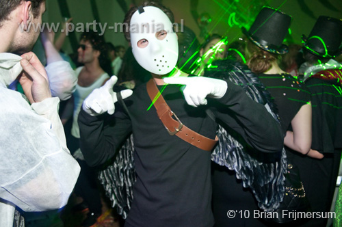 100325_049_bakk_partymania