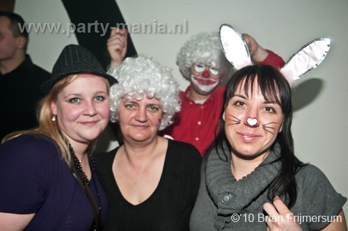 100325_051_bakk_partymania