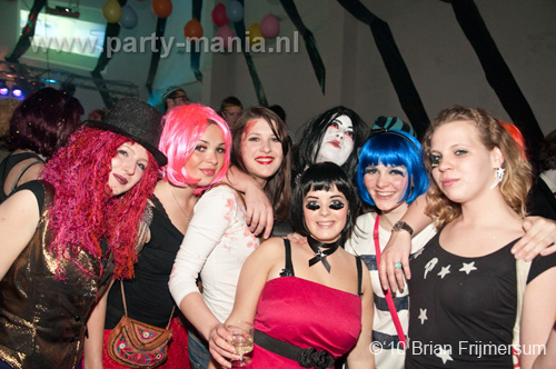 100325_057_bakk_partymania