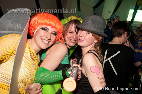 100325_060_bakk_partymania