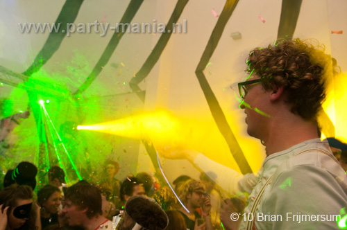 100325_092_bakk_partymania