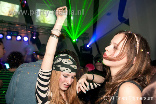 100325_120_bakk_partymania