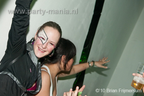 100325_143_bakk_partymania