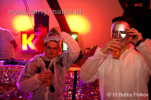 100326_023_bakk_partymania