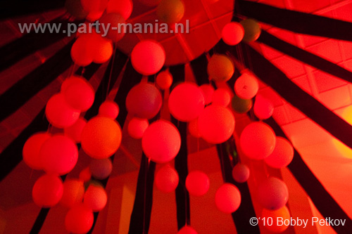 100326_047_bakk_partymania