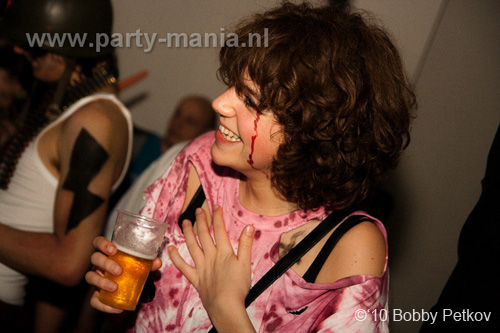 100326_088_bakk_partymania