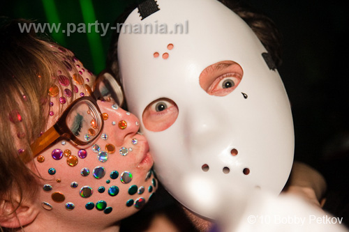 100326_094_bakk_partymania