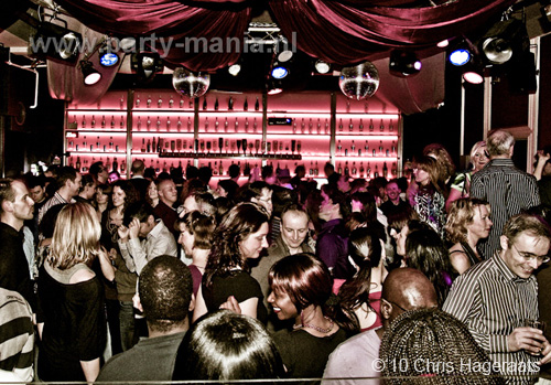 100326_000_expats_disco_partymania