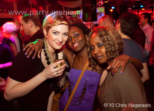 100326_005_expats_disco_partymania