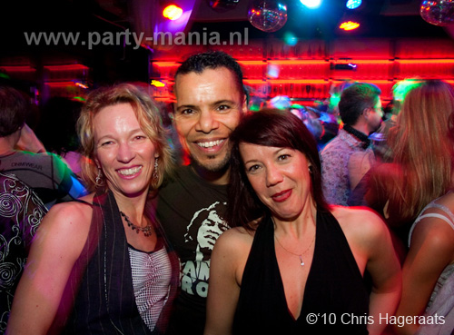 100326_008_expats_disco_partymania
