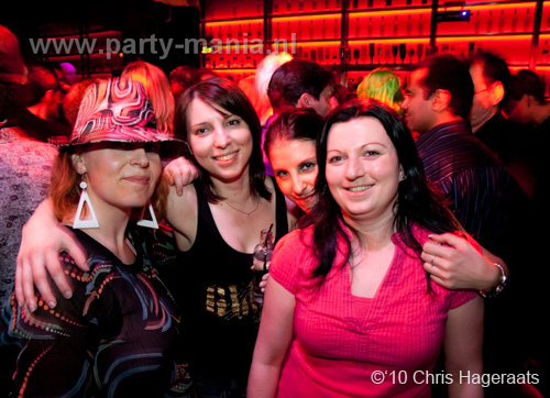 100326_012_expats_disco_partymania