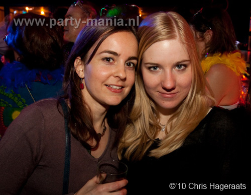 100326_019_expats_disco_partymania