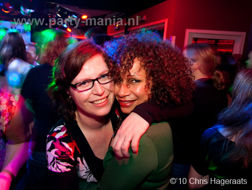 100326_025_expats_disco_partymania