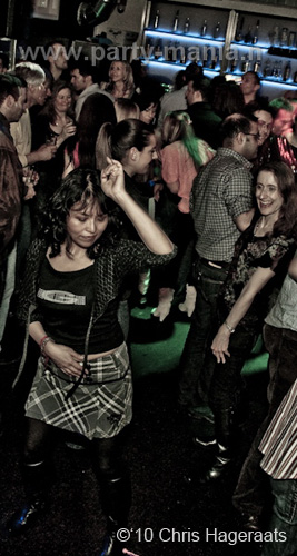 100326_035_expats_disco_partymania