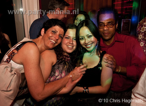 100326_038_expats_disco_partymania