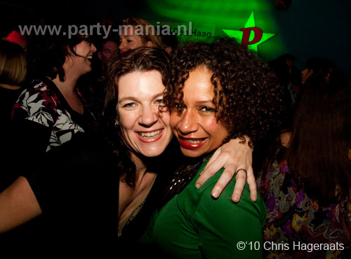100326_064_expats_disco_partymania