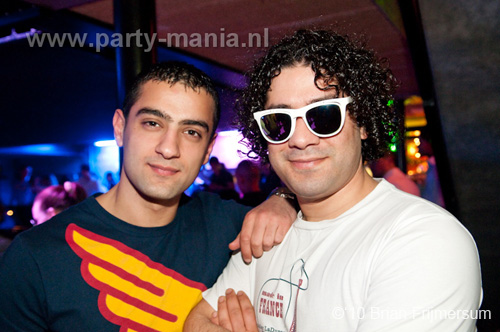 100327_032_ex_porn_star_partymania