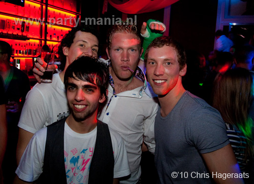 100327_071_rampeneren_partymania