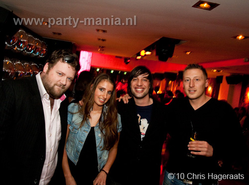 100401_013_mcissy_bday_base_square_partymania